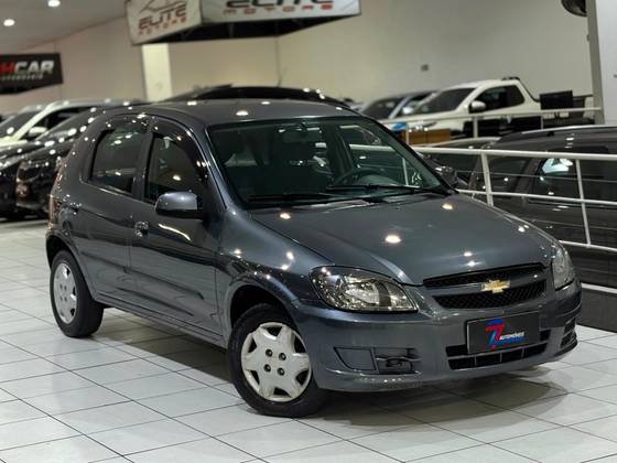 CHEVROLET CELTA 1.0 MPFI LT 8V FLEX 4P MANUAL CHEVROLET CELTA 1.0 MPFI LT 8V FLEX 4P MANUAL